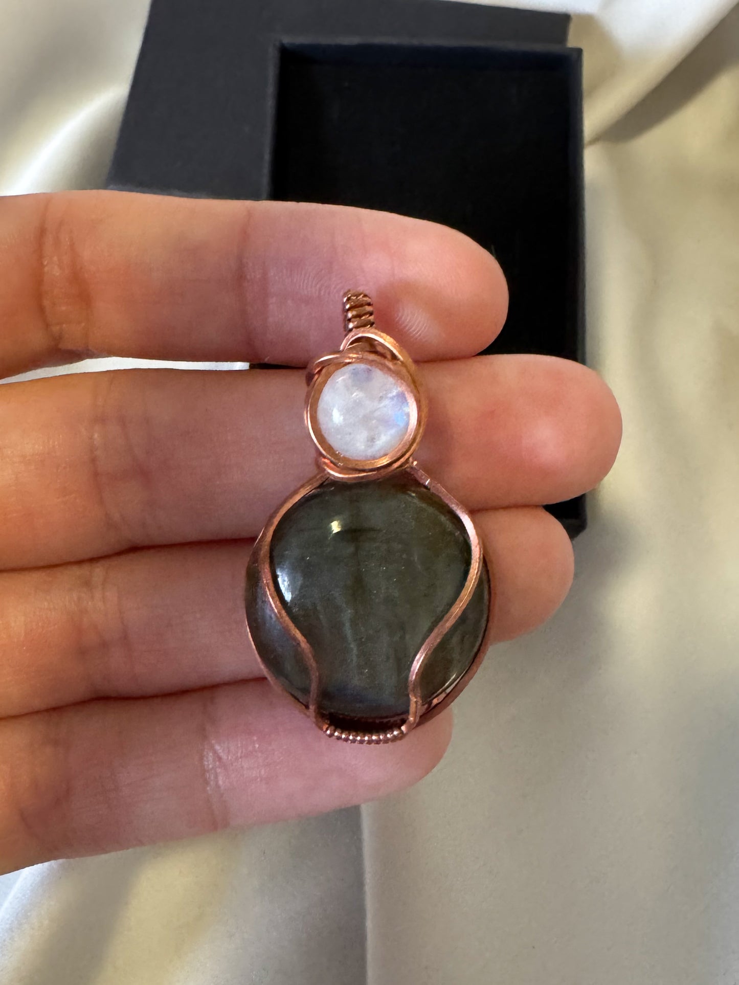 Labradorite & Moonstone pendant