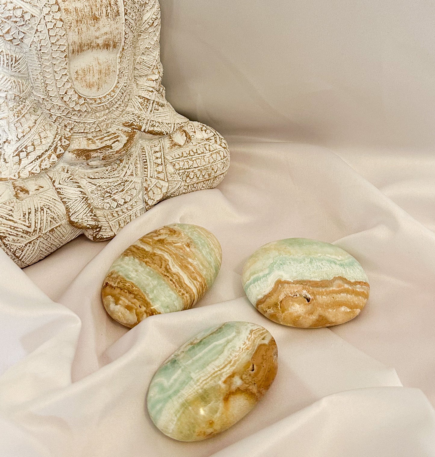 Caribbean Calcite Palm stone