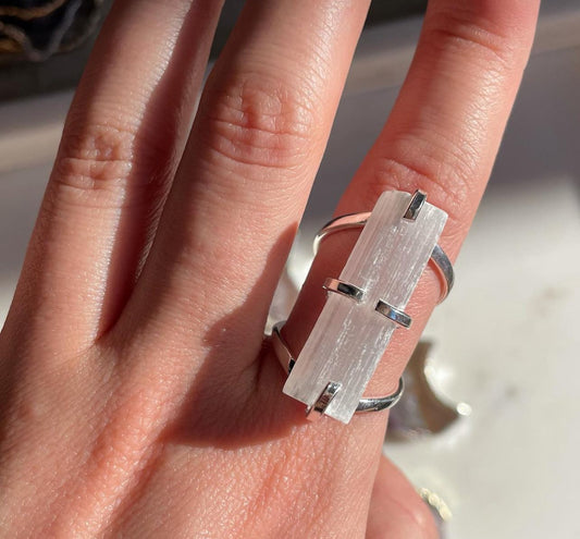 Selenite ring