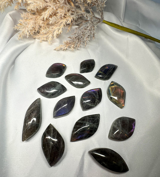 Labradorite Eye